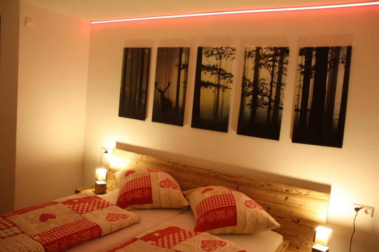Ferienwohnungen Rebstock Schonach im Schwarzwald Ngoại thất bức ảnh